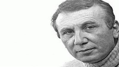 فى ذكرى رحيلة.. ما لا تعرفه عن شاعر المرأة