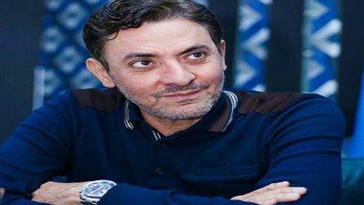 فتحى عبد الوهاب يواصل تصوير مشاهده فى 