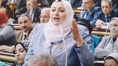 سحر عتمان: قانون العمل الجديد أضاع حق العمال في علاوة الغلاء