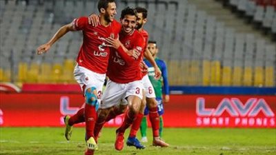 فتحى يدخل حسابات اجيرى