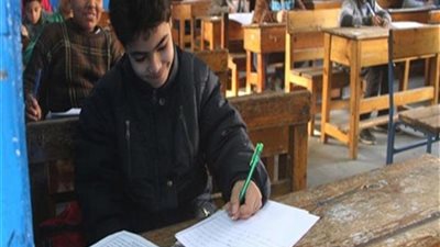 اليوم.. بدء امتحانات صفوف النقل الإعدادي والثاني الثانوي بالجيزة