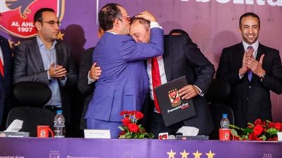 بعد حل أزمة المستحقات.. الأهلي يسمح لمندوبي برزنتيشن بدخول مبارياته
