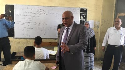 حجازي يتفقد لجان الشهاده الاعداديه اليوم مع انطلاق ماراثون امتحانات نهايه العام