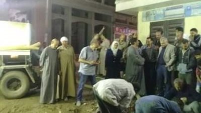 القزاز يتابع إصلاح خط المياه الرئيسي بسنتريس أشمون