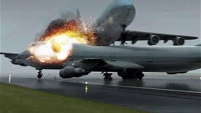 إصابة 10 أشخاص وفقدان 6 آخرين في اصطدام طائرتين بأمريكا