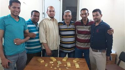 جمارك ارقين تضبط محاوله تهريب كمية من السبائك الذهبية