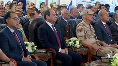 بحضور الرئيس .. بدء فعاليات افتتاح محور روض الفرج بتلاوة من القران الكريم
