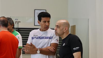 نجوم العالم للاسكواش يشاركون فى معسكر عالمى بمصر