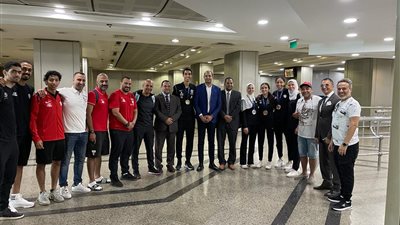 وزير الرياضة يهنىء منتخب التايكوندو بإنجازه فى دورة ألعاب البحر المتوسط