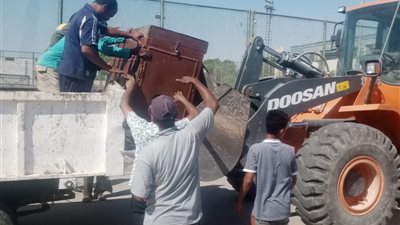 تحرير ٥٣ محضر وتنفيذ ٣٧ إزالة إدارية فى حملة للمرافق بمركز القرنة غرب الأقصر