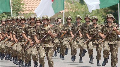 الجيش الجزائرى: استشهاد عريف خلال تصديه لإرهابيين شمالى البلاد
