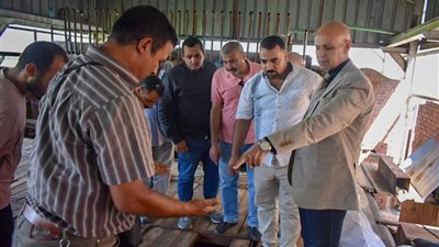 وكيل وزارة الصحة يقود حملة علي المنشآت الغذائية ويغلق مصنع ثلج بالزقازيق