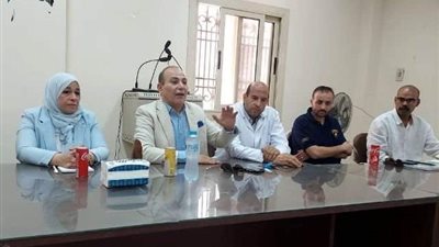 ندوة إرشادية حول تحصين وترقيم الماشية في الصوة بالشرقية