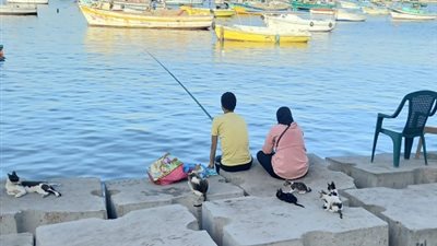عشاق الصيد يظهرون في العيد