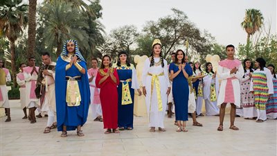 مسرحية تحتمس والتتويج الملكي في برامج عيد الأضحى بالقرية الفرعونية