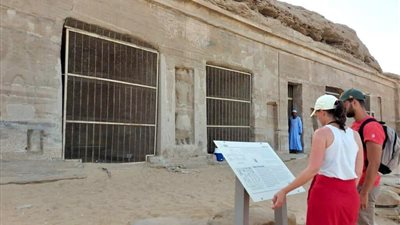 الإنتهاء من مشروع رفع كفاءة خدمات الزائرين في 13 موقع أثري ومتحف بأسوان