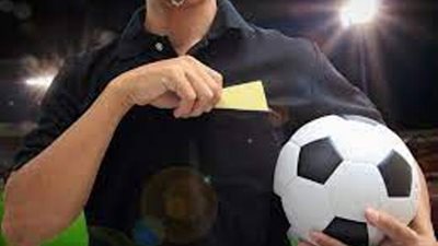 تعرف على طاقم حكام مباراة الأهلي وبيراميدز