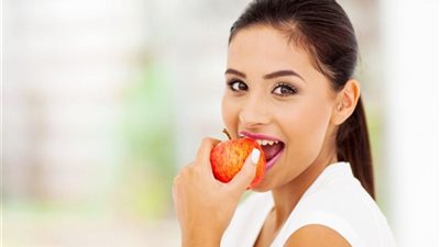 تفاحة في اليوم تخلصك من الكآبة