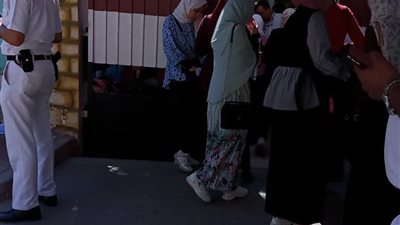 يوم سعيد لطلاب الثانوية بدمياط
