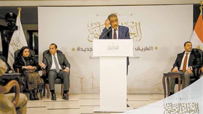 السياسيين والمثقفين: الحوار فرصة لتقارب الآراء والأفكار.. بين الدولة والمواطن