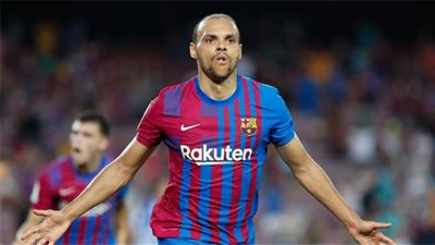 فالنسيا يطلب التعاقد مع مهاجم برشلونة المنبوذ