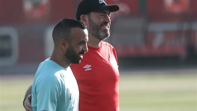 سواريش يفاجئ نجوم الأهلى بهذا الأمر قبل مواجهة الزمالك