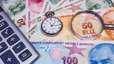 تراجع الليرة التركية لادنى مستوياتها