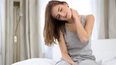 هل مشاكل الرقبة تؤثر على العين؟