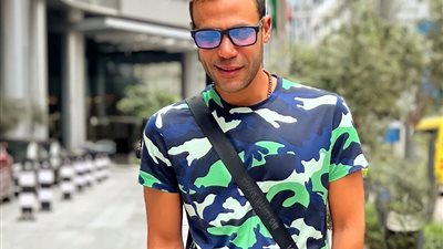بعد استقباله بحفاوة في دبي.. محمد إمام يسافر إلى السعودية من أجل
