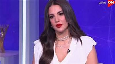 درة تكشف عن أفضل الممثلات التى جسدن دور الفتاة الشعبية فى نظرها
