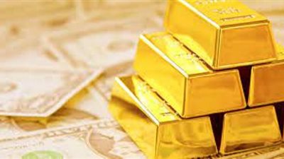 الذهب يتراجع وسط مخاوف رفع الفائدة وزيادة عائدات السندات