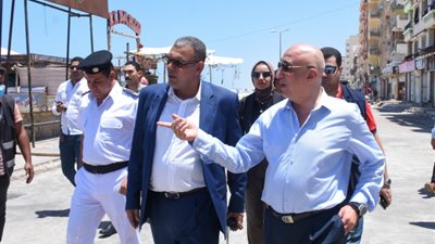 ٢١٢٦٧ محضر و١٨٩٥٤ إزالة إدارية فى ٣٧ حملة للمرافق بالأقصر