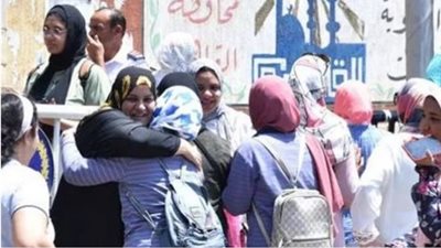 طلاب الثانوية.. سعداء بالجبر والهندسة الفراغية