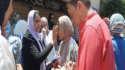 طلاب الثانوية بالقليوبية يجمعون على سهولة الاستاتيكا وصعوبة 