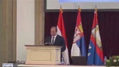 السيسى يدعو للتعامل بجدية مع ظاهرة ندرة المياه والتصحر والجفاف