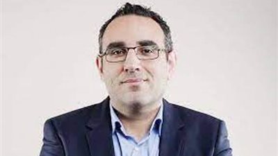 عقب تلويحه بالاستقالة .. الاهلى يحاول احتواء أزمة عضو مجلس الادارة
