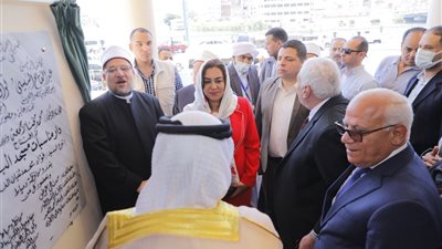 محافظ دمياط ووزير الأوقاف والمفتى يفتتحون دار مناسبات مسجد البحر..صور