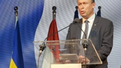 السفير الأوكراني يهنئ مصر بالذكرى السبعين لثورة 23يوليو