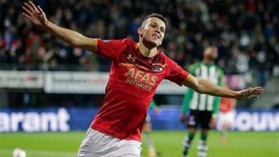 فينورد الهولندى يستعير لاعب إشبيلية