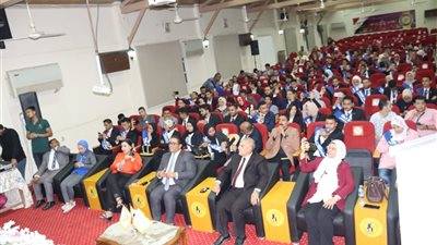 معهد إعداد القادة يعلن توصيات شباب الجامعات لاستراتيجية الحوار الوطنى