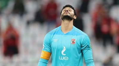 طبيب الاهلى يطمئن الجماهير على حالة الشناوى وايمن اشرف