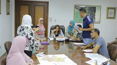 محافظ دمياط تبحث ملفات منطقة الإمتداد العمراني برأس البر..صور