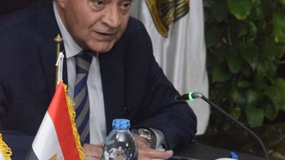 التموين: مد فترة تسجيل رقم المحمول وتتيح خدماتها عبر رسائل 