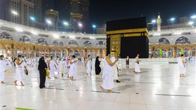 السعودية تصدر توضيحا جديدا بخصوص المعتمرين من خارج المملكة