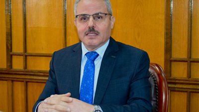 ٨٥ % نسبة نجاح ليسانس الآداب بجامعة القناة ..ننشر أسماء الأوائل
