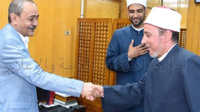 محافظ الإسماعيلية وأمين مساعد مَجمع البحوث الإسلامية يبحثان التعاون المشترك ..صور