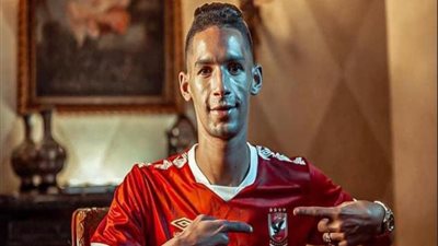 بدر بانون يوجه رسالة لجماهير الأهلى بعد رحيله الى قطر