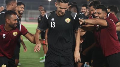 استقبال اسطورى من جماهير قطر القطرى لـ بدر بانون