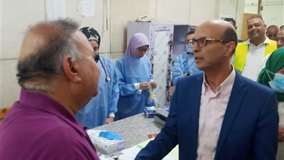 المنشاوى يشيد بمستوى الخدمات الطبية المقدمة بمستشفيات أسيوط الجامعية