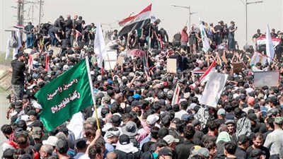 الانقسامات السياسية تدفع العراق للحرب الأهلية